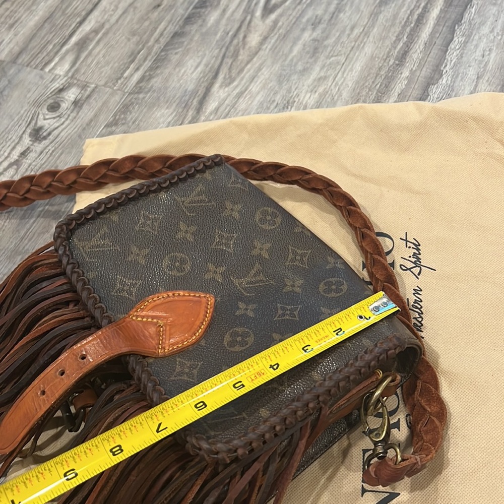 Louis Vuitton Brown and Tan Crossbody Bag - Picture 13 of 16